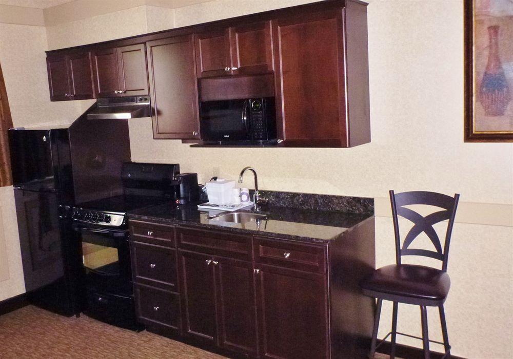 Days Inn & Suites By Wyndham Sault Ste. Marie On Номер фото